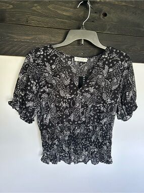 Black Paisley Smocked Waist Short Sleeve Top